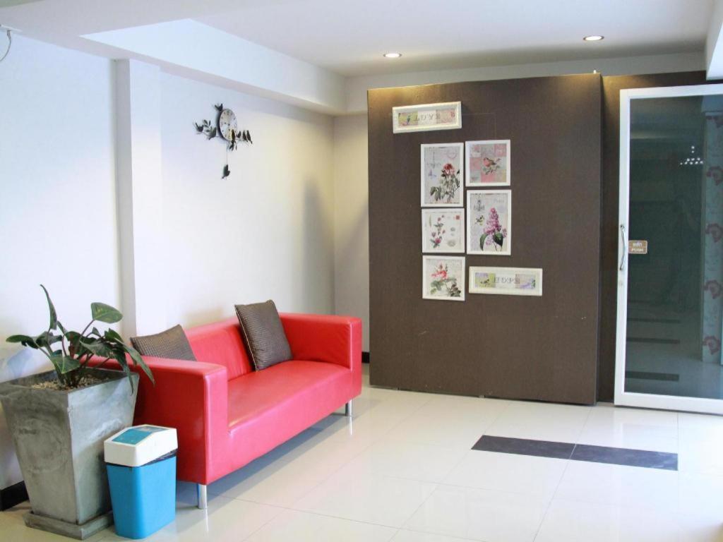 Hotel Le Lerts Living Κον Καέν Εξωτερικό φωτογραφία