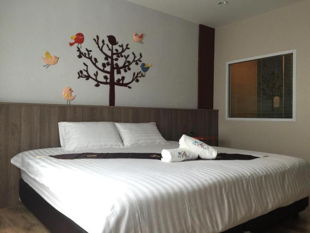 Hotel Le Lerts Living Κον Καέν Εξωτερικό φωτογραφία