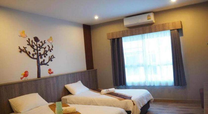 Hotel Le Lerts Living Κον Καέν Εξωτερικό φωτογραφία
