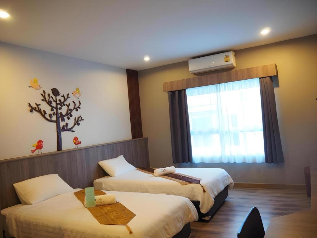 Hotel Le Lerts Living Κον Καέν Εξωτερικό φωτογραφία