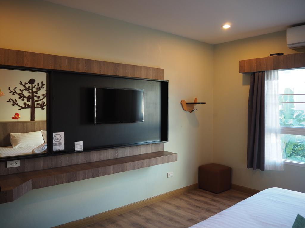 Hotel Le Lerts Living Κον Καέν Εξωτερικό φωτογραφία