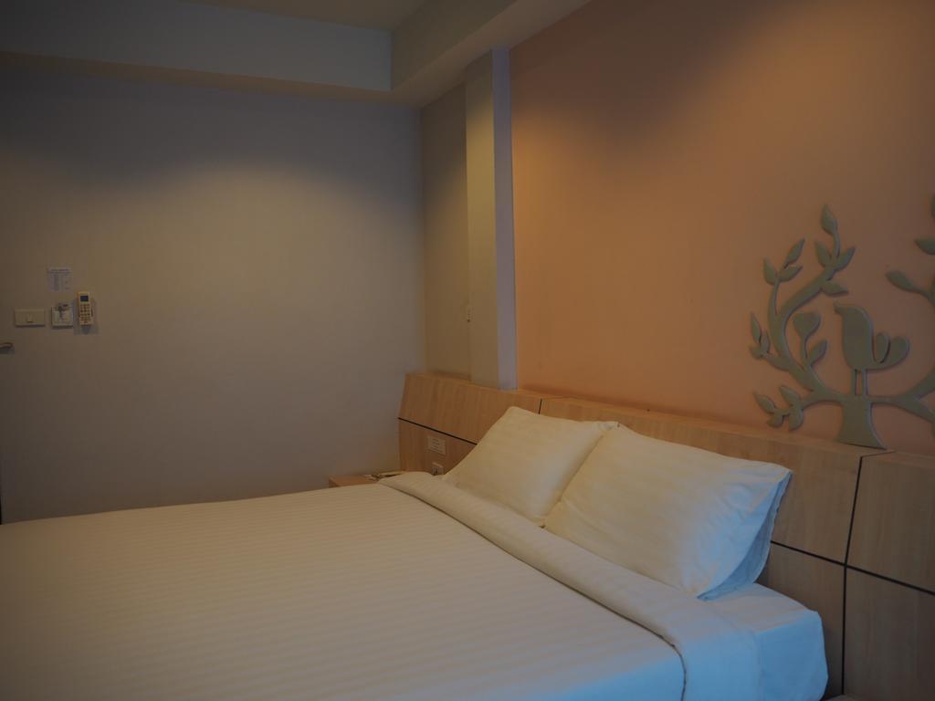 Hotel Le Lerts Living Κον Καέν Εξωτερικό φωτογραφία