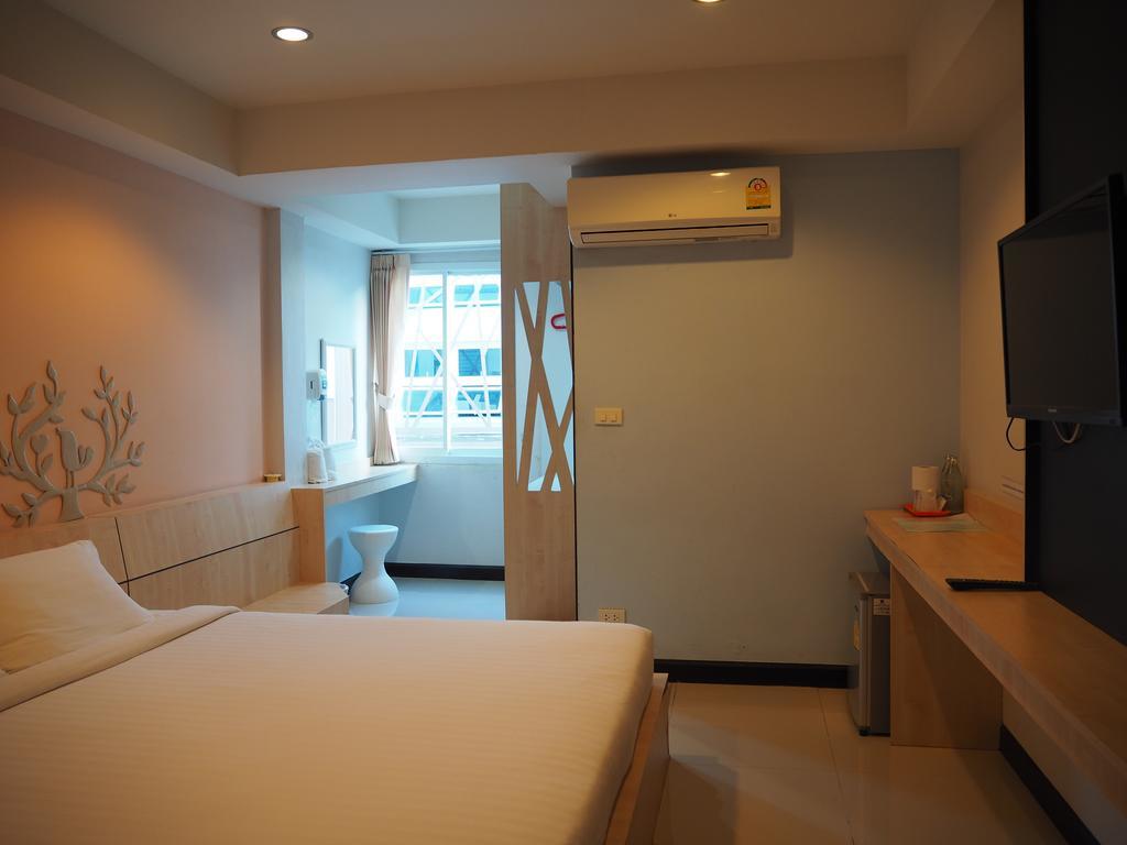 Hotel Le Lerts Living Κον Καέν Εξωτερικό φωτογραφία