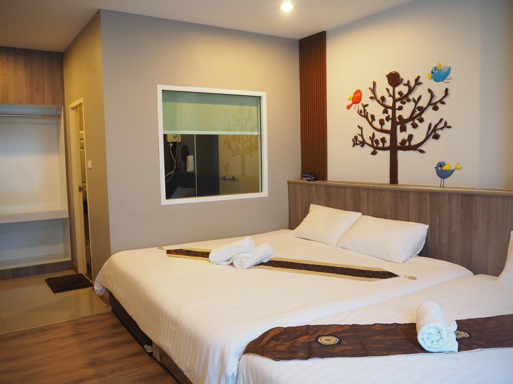 Hotel Le Lerts Living Κον Καέν Εξωτερικό φωτογραφία
