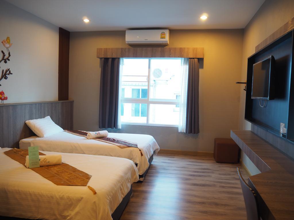 Hotel Le Lerts Living Κον Καέν Εξωτερικό φωτογραφία